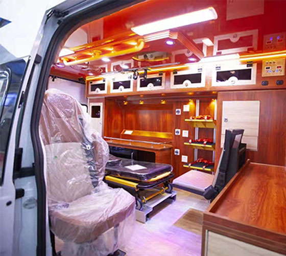 同江县车辆内部展示